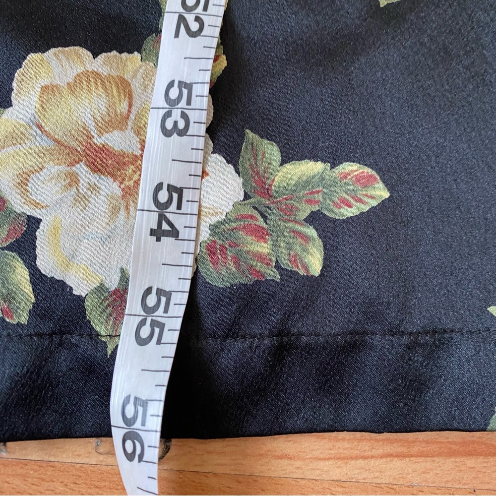 Valentino Intimo Floral Robe - Picture 9 of 10